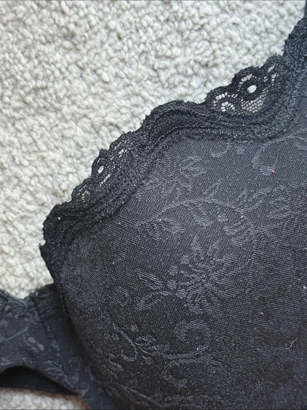 Maidenform Comfort Devotion Your Lift Black Lace Bra - Picture 4 of 9
